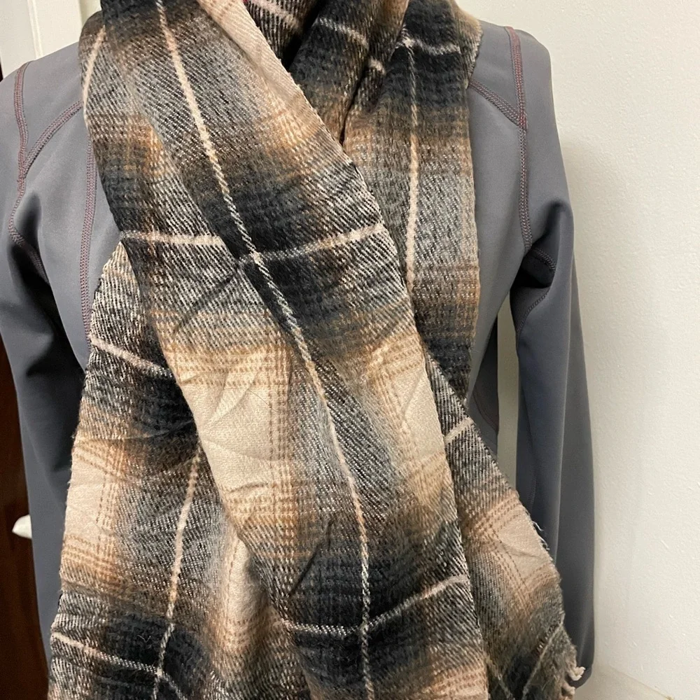 Royal Rossi Cashmere scarf